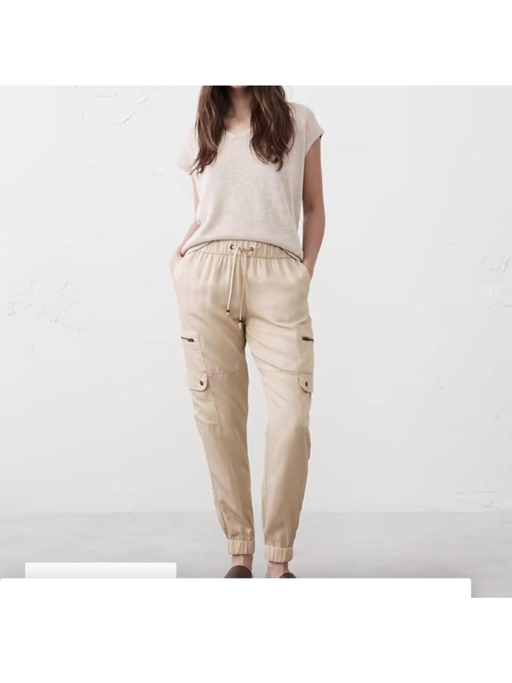 Banana Republic womens new Tan cargo jogger pants S